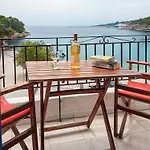Apartament Beachfront Alonissos - Galazia Thea Gems