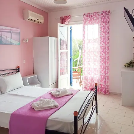 아파트 Beachfront Alonissos - Galazia Thea Gems